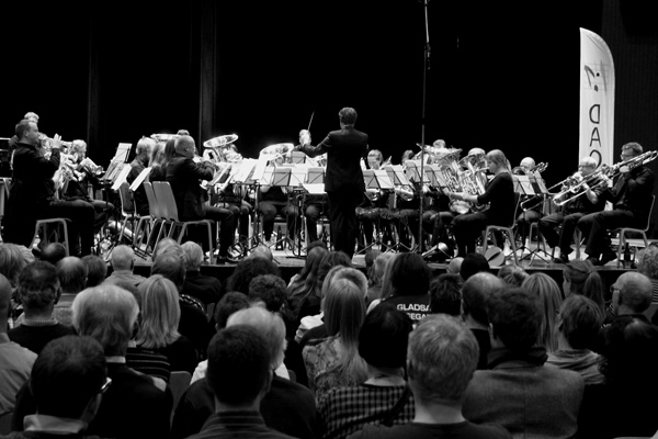 Nordvestjysk Brass Band på scenen til DM 2010 - klik for at se et større billede