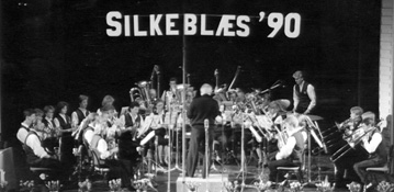 Nordvestjysk Brass Band på scenen til Silkeblæs 1990
